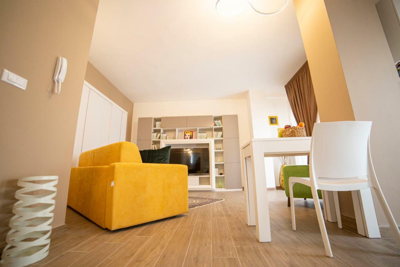 Апартаменты Chez Moi Фоджиа Экстерьер фото