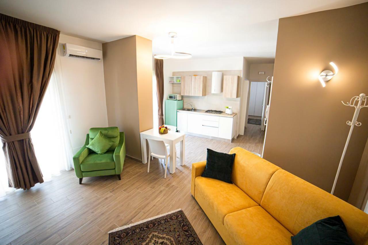 Апартаменты Chez Moi Фоджиа Экстерьер фото