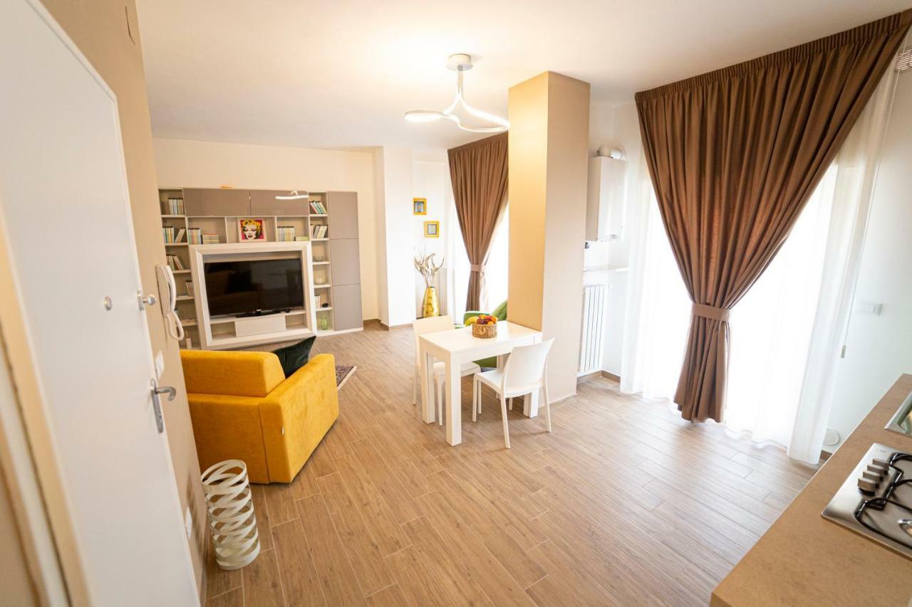 Апартаменты Chez Moi Фоджиа Экстерьер фото